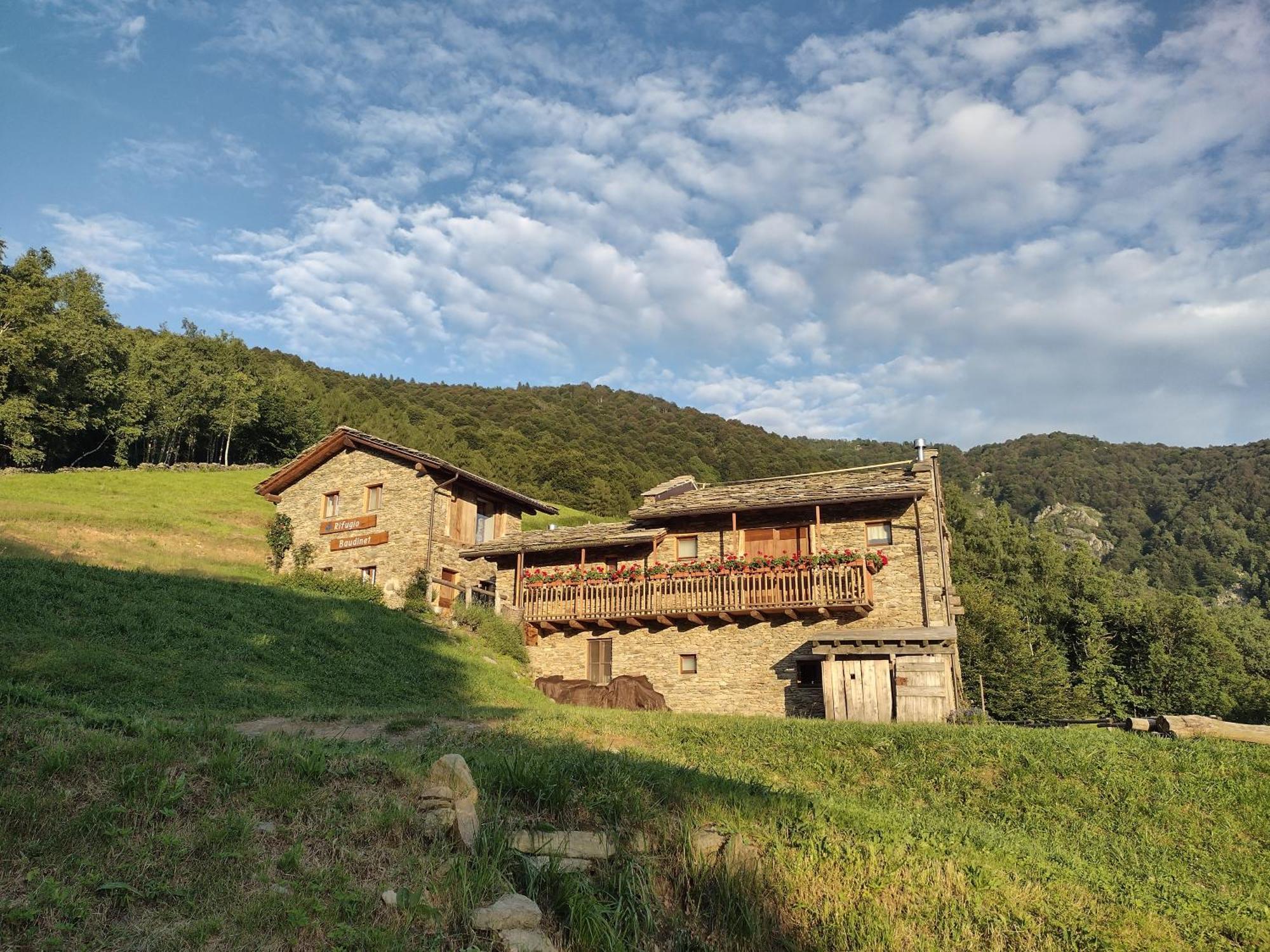 Rifugio Alpino Baudinet - Trek&Relax Bed and Breakfast Chiusa di Pesio Eksteriør billede